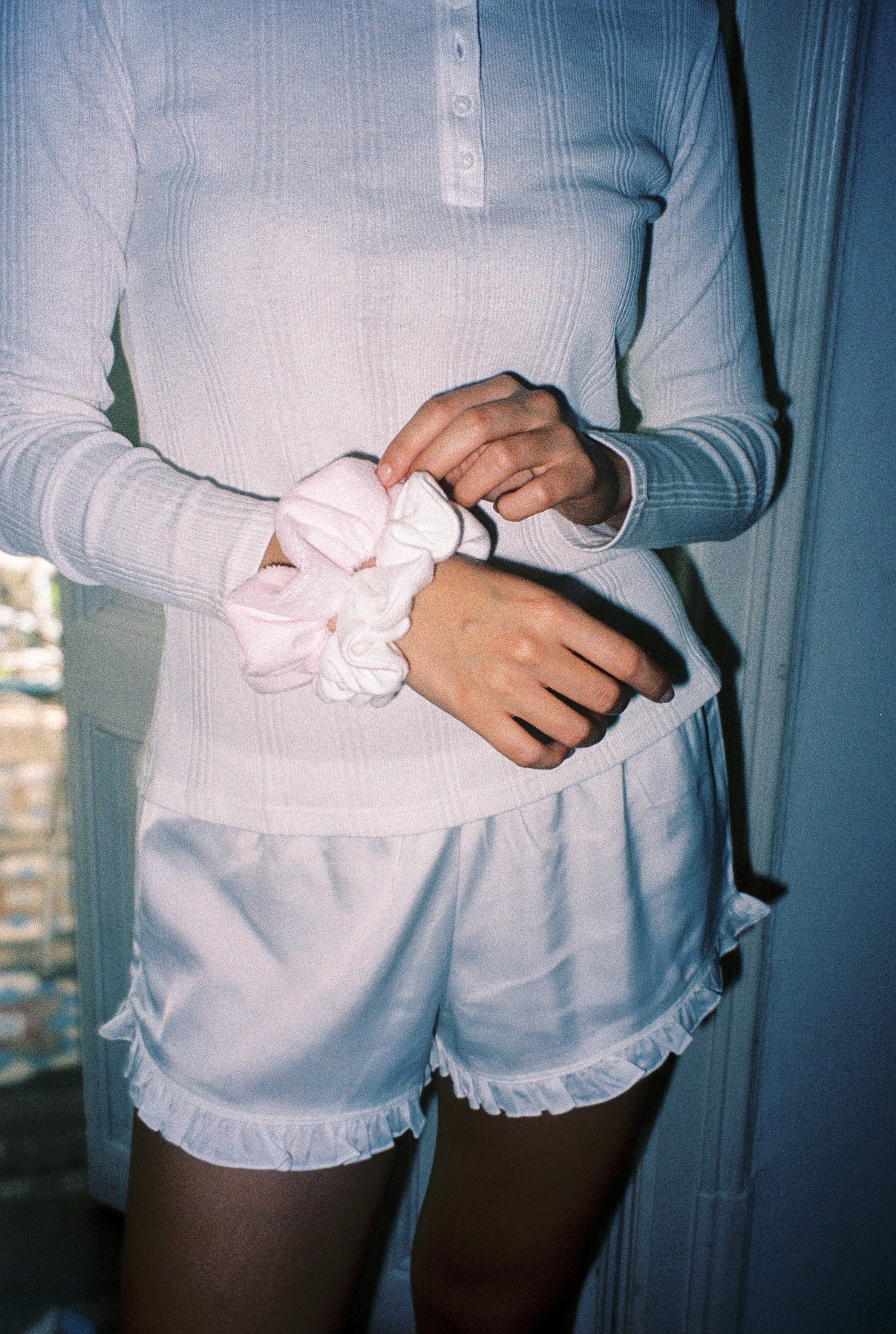 Ballerina Scrunchie - White